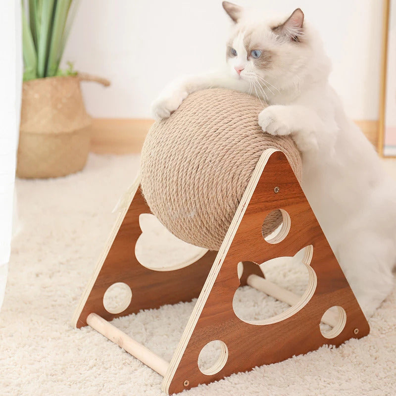 Distracto-Ball: Spinning Cat Toy